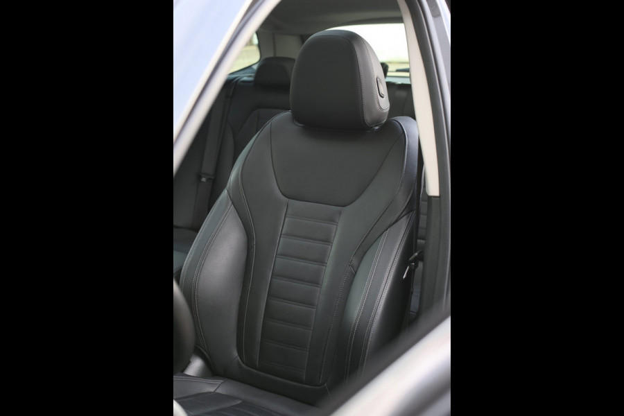 BMW X3 XDrive30e High Executive *Pano*Camera*Head-Up*Laser*Trekhaak*