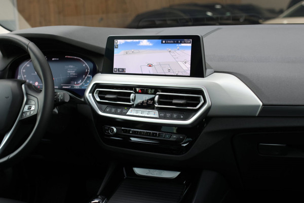 BMW X3 XDrive30e High Executive *Pano*Camera*Head-Up*Laser*Trekhaak*