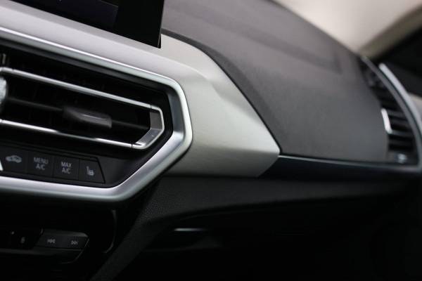 BMW X3 XDrive30e High Executive *Pano*Camera*Head-Up*Laser*Trekhaak*