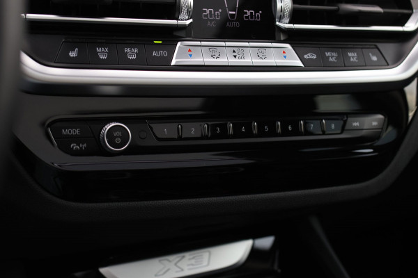 BMW X3 XDrive30e High Executive *Pano*Camera*Head-Up*Laser*Trekhaak*