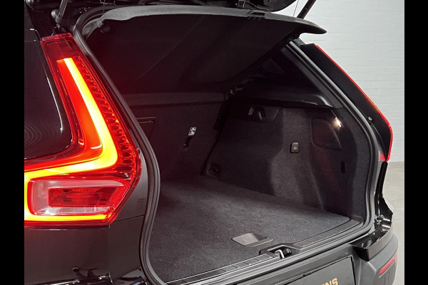 Volvo XC40 1.5 T5 Plug-in hybrid Ultimate Dark Open dak | Adapt. cruise | 360 camera | Stuur-/stoelverwarming | Memory | Leder | Harman/Kardon