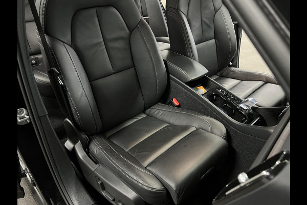 Volvo XC40 1.5 T5 Plug-in hybrid Ultimate Dark Open dak | Adapt. cruise | 360 camera | Stuur-/stoelverwarming | Memory | Leder | Harman/Kardon