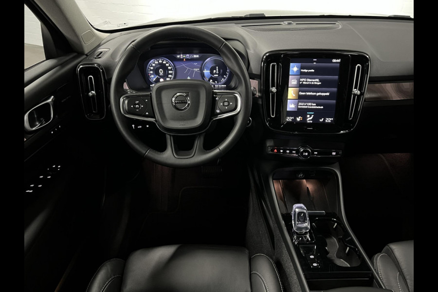 Volvo XC40 1.5 T5 Plug-in hybrid Ultimate Dark Open dak | Adapt. cruise | 360 camera | Stuur-/stoelverwarming | Memory | Leder | Harman/Kardon