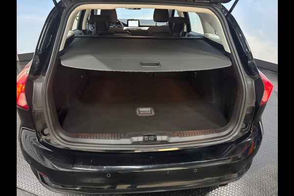 Ford FOCUS Wagon 1.0 EcoBoost Trend Edition Business Clima | PDC | Navi | Cruise