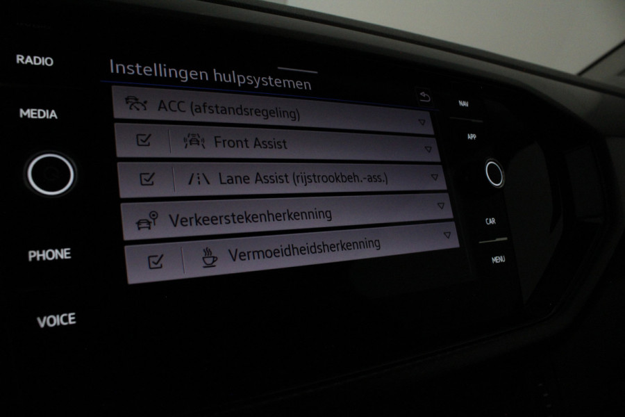 Volkswagen T-Cross 1.0 TSI Life > Automaat/Camera/Smoky Gray/ACC...