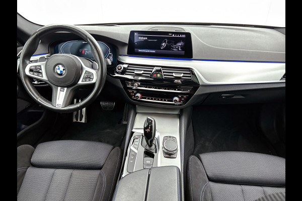 BMW 5 Serie 530e M-Sport High Executive(Dealer OnderH, Panorama, Adaptive Cruise, Harman/ Kardon, Head-up, 360 camera, Etc)