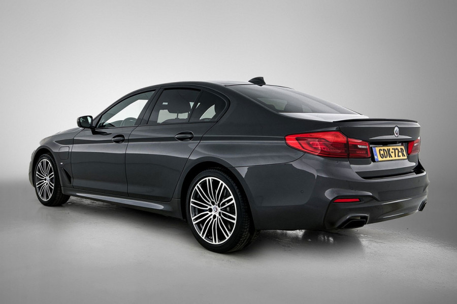 BMW 5 Serie 530e M-Sport High Executive(Dealer OnderH, Panorama, Adaptive Cruise, Harman/ Kardon, Head-up, 360 camera, Etc)