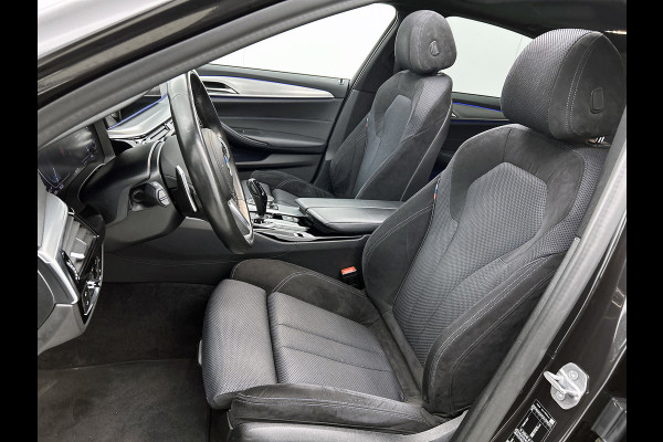 BMW 5 Serie 530e M-Sport High Executive(Dealer OnderH, Panorama, Adaptive Cruise, Harman/ Kardon, Head-up, 360 camera, Etc)