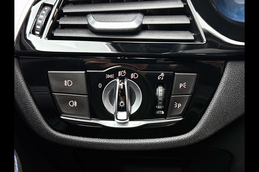 BMW 5 Serie 530e M-Sport High Executive(Dealer OnderH, Panorama, Adaptive Cruise, Harman/ Kardon, Head-up, 360 camera, Etc)