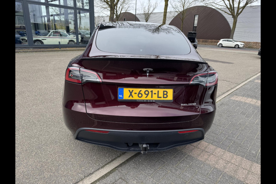 Tesla Model Y Performance AWD 75 kWh AFNEEMBARE TREKHAAK| CHERRY RED| VOLLEDIGE TESLA GARANTIE TOT 14-12-2027 OF 80K KM|1STE EIGENAAR ORIG. NL| AUTOPILOT| STOELVERWARMING VOOR + ACHTER|