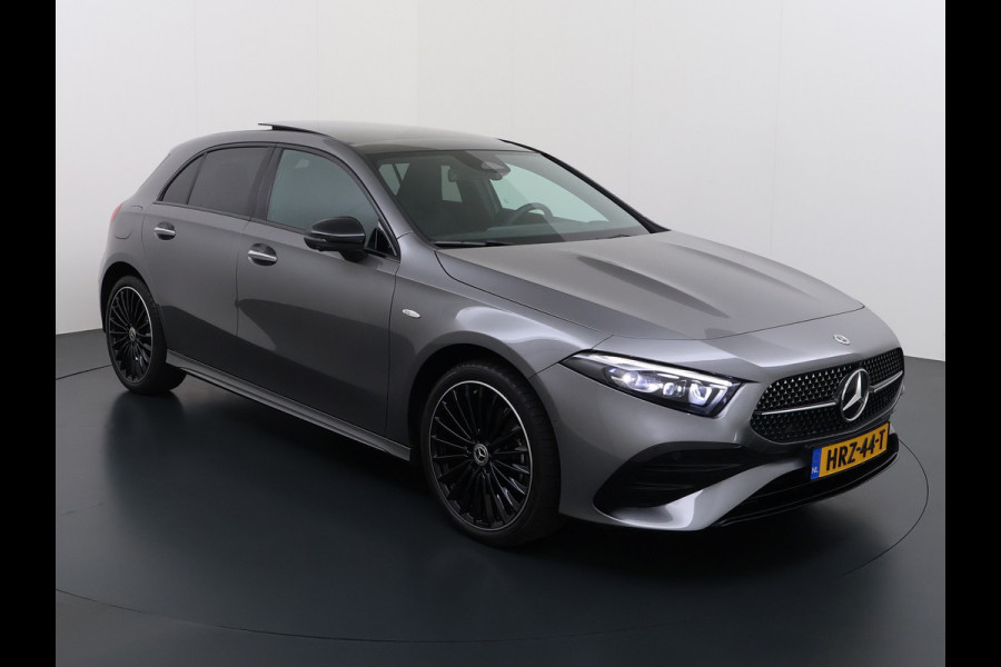 Mercedes-Benz A-Klasse 250e AMG // istronic // Panoramadak // Headup // 360 Camera // 19" // Carplay // Sfeerverlichting // Nightpakket // Memory