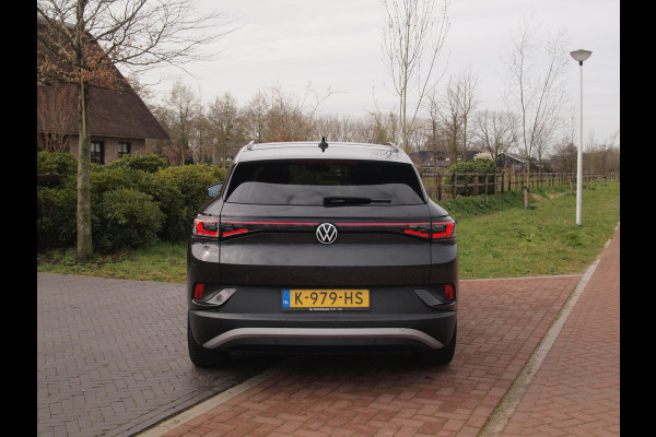 Volkswagen ID.4 First Max 77 kWh | SOH 91% | Panoramadak | Head-Up Display | Sfeerverlichting | 360 Camera |