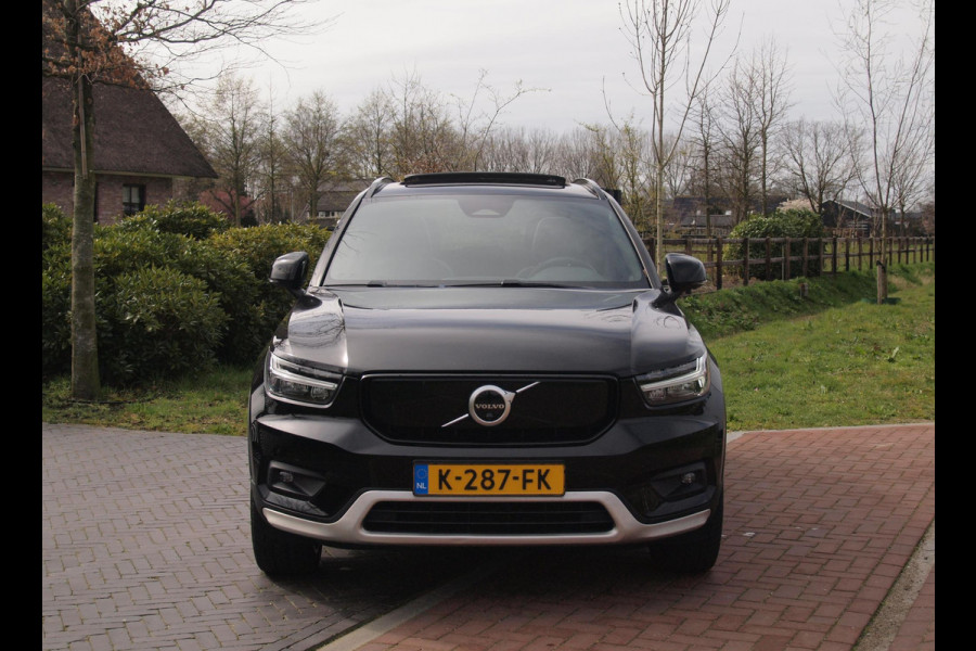 Volvo XC40 Recharge P8 AWD R-Design | SOH 92% | Panoramadak | Harman Kardon | Trekhaak | 360 Camera |