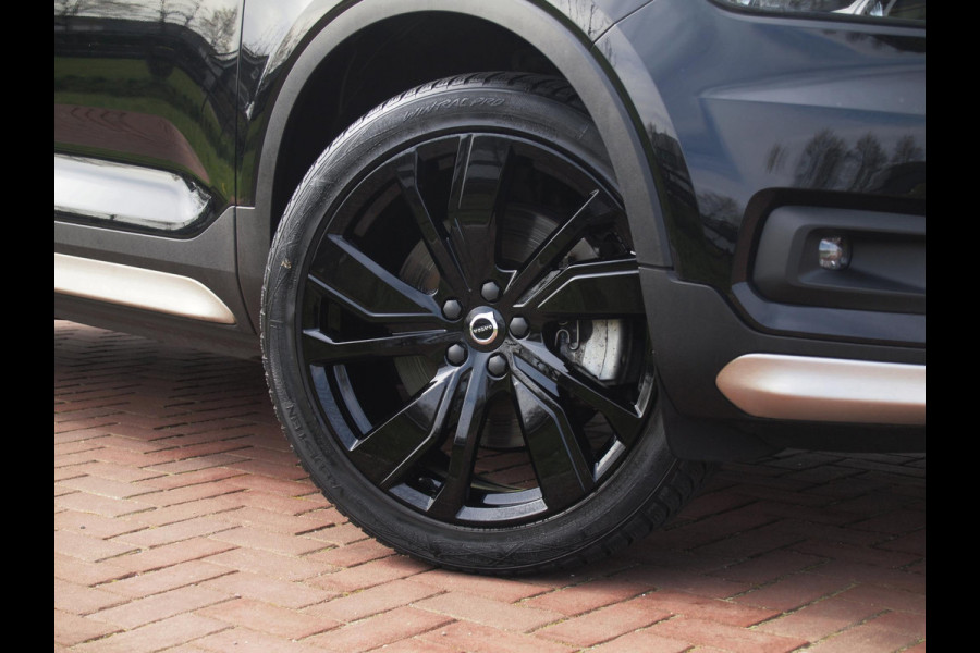 Volvo XC40 Recharge P8 AWD R-Design | SOH 92% | Panoramadak | Harman Kardon | Trekhaak | 360 Camera |