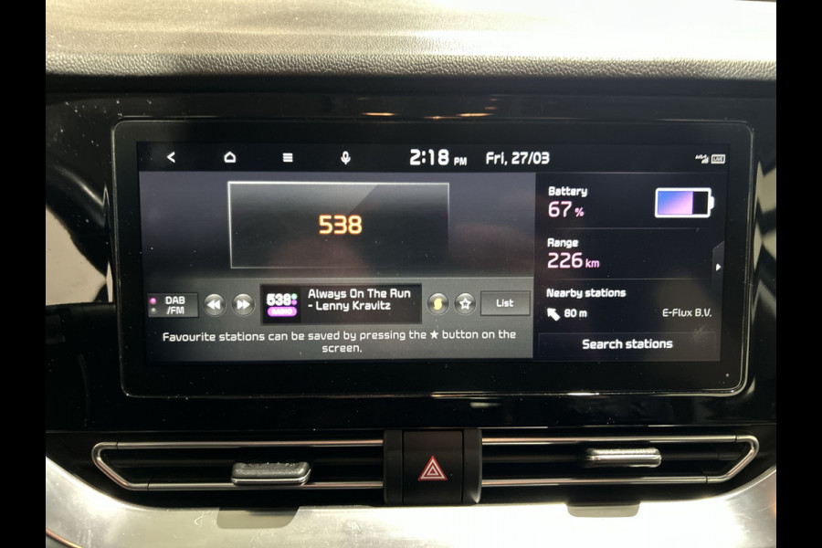 Kia e-Niro DynamicLine 64 kWh | Voorstoel verwamd | Cruise control |