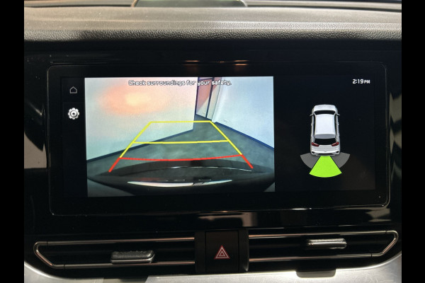 Kia e-Niro DynamicLine 64 kWh | Voorstoel verwamd | Cruise control |