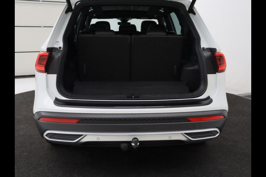 Seat Tarraco 2.0 TSI 4Drive Xcellence 7 Persoons | Trekhaak | Panoramadak | Carplay | Alcantara | Adaptive cruise | BLIS | Stoelverwarming | Camera | Beats Pack