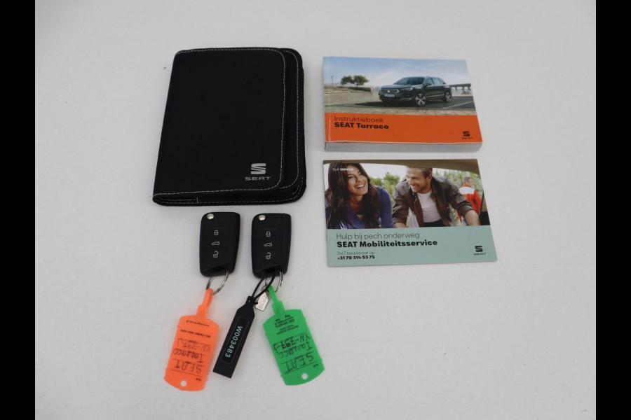 Seat Tarraco 2.0 TSI 4Drive Xcellence 7 Persoons | Trekhaak | Panoramadak | Carplay | Alcantara | Adaptive cruise | BLIS | Stoelverwarming | Camera | Beats Pack