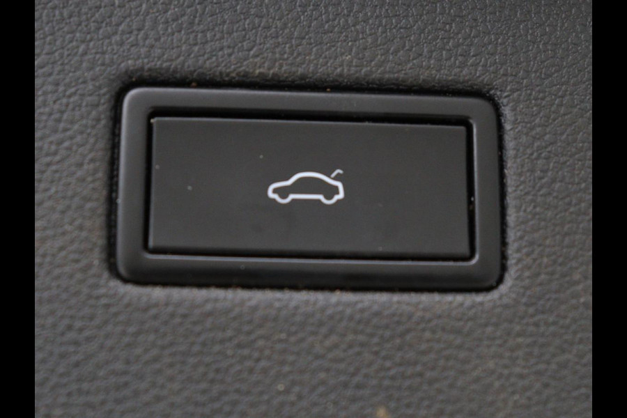 Seat Tarraco 2.0 TSI 4Drive Xcellence 7 Persoons | Trekhaak | Panoramadak | Carplay | Alcantara | Adaptive cruise | BLIS | Stoelverwarming | Camera | Beats Pack