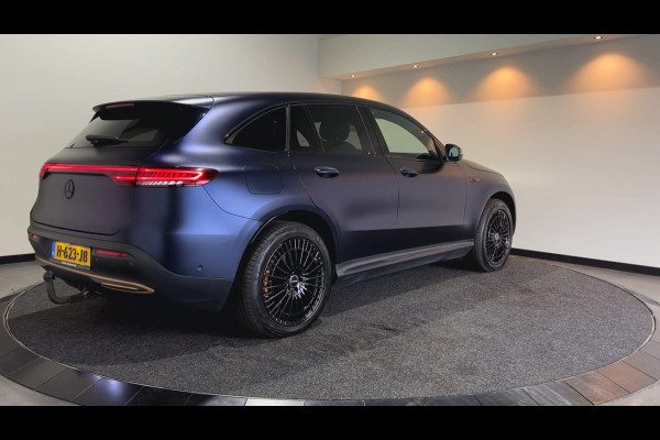 Mercedes-Benz EQC 400 4MATIC Premium 80 kWh | paarse wrap | beige interieur | lichtmetalen velgen Soh (batterijcheck) Waarde 96,6 %