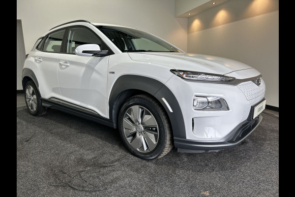 Hyundai Kona EV Comfort 64 kWh | Adaptief cruise control | rijstrookcorrectie
