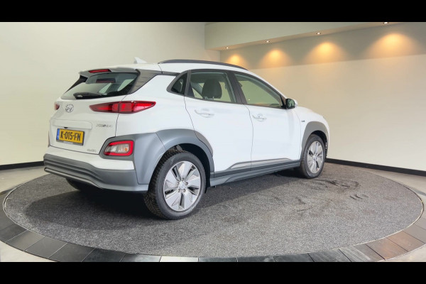 Hyundai Kona EV Comfort 64 kWh | Adaptief cruise control | rijstrookcorrectie