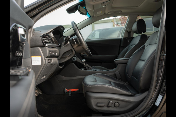 Kia Niro 1.6 GDi PHEV ExecutiveLine | Stoel en stuurverwarming | Navi | Clima |