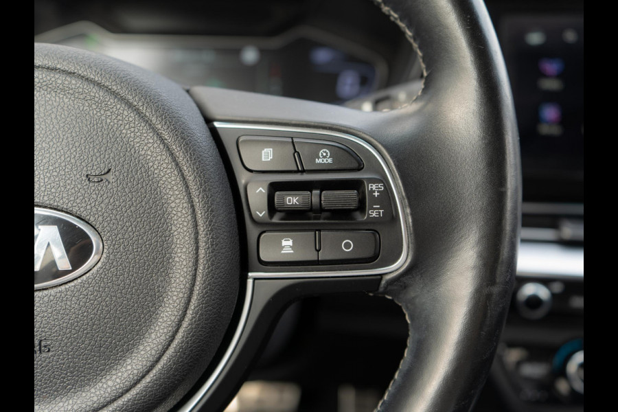 Kia Niro 1.6 GDi PHEV ExecutiveLine | Stoel en stuurverwarming | Navi | Clima |