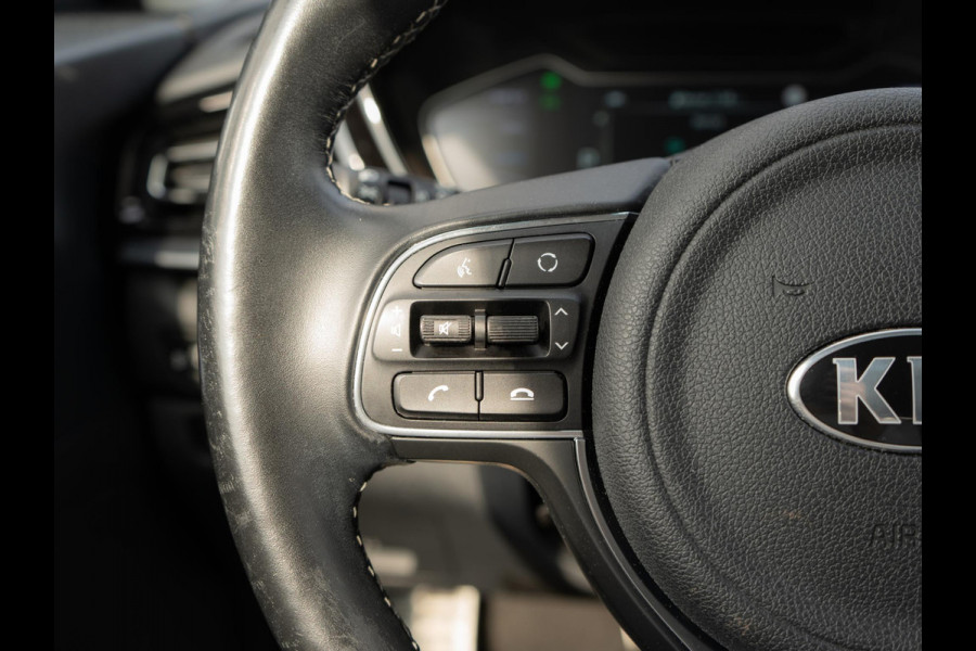 Kia Niro 1.6 GDi PHEV ExecutiveLine | Stoel en stuurverwarming | Navi | Clima |