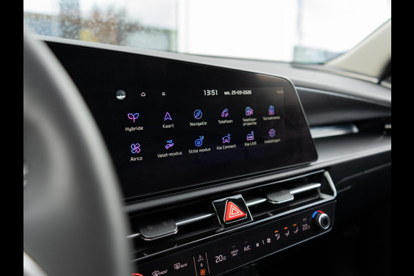 Kia Niro 1.6 GDi Hybrid ExecutiveLine | Stoel en stuurverwarming | Schuifkanteldak | HUD | Harmen en kardon audio |