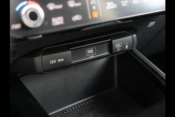 Kia Niro 1.6 GDi Hybrid ExecutiveLine | Stoel en stuurverwarming | Schuifkanteldak | HUD | Harmen en kardon audio |