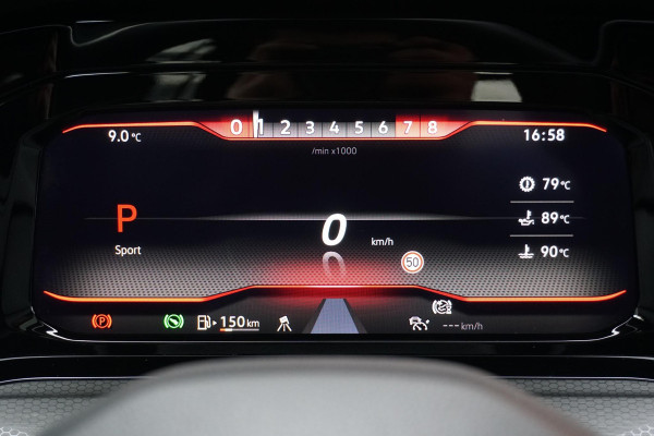 Volkswagen Golf 2.0 TSI GTI Clubsport 300PK + PANORAMADAK / STUURVERWARMING / 19"