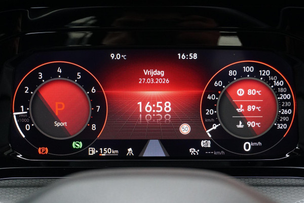 Volkswagen Golf 2.0 TSI GTI Clubsport 300PK + PANORAMADAK / STUURVERWARMING / 19"