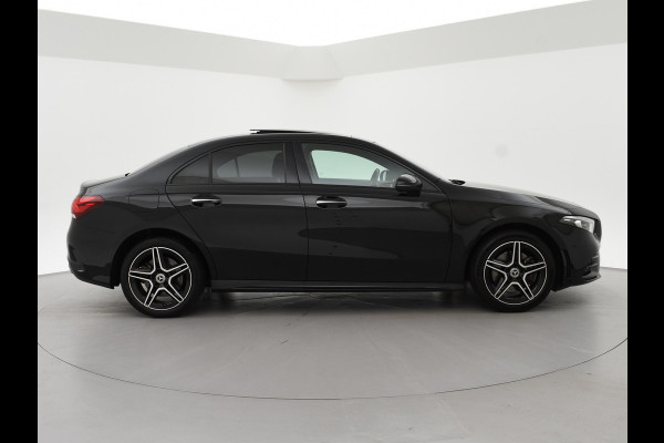 Mercedes-Benz A-Klasse 250e 218 PK SEDAN + PANORAMA | SFEERVERLICHTING | APPLE CARPLAY | MEMORY | STOELVERWARMING