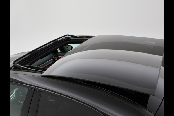 Mercedes-Benz A-Klasse 250e 218 PK SEDAN + PANORAMA | SFEERVERLICHTING | APPLE CARPLAY | MEMORY | STOELVERWARMING