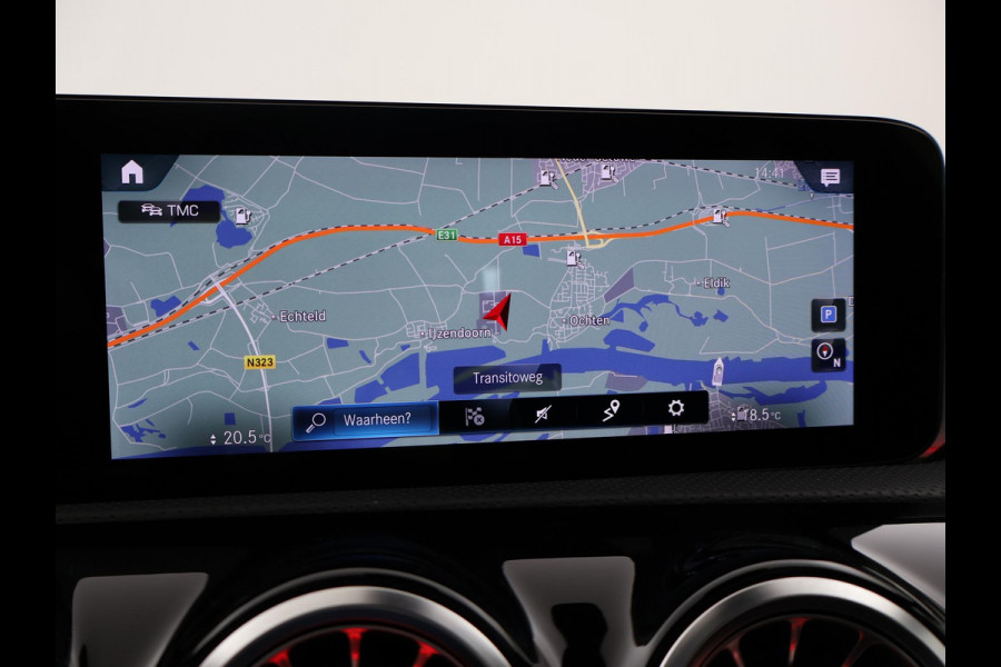 Mercedes-Benz A-Klasse 250e 218 PK SEDAN + PANORAMA | SFEERVERLICHTING | APPLE CARPLAY | MEMORY | STOELVERWARMING