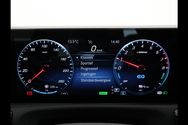 Mercedes-Benz A-Klasse 250e 218 PK SEDAN + PANORAMA | SFEERVERLICHTING | APPLE CARPLAY | MEMORY | STOELVERWARMING