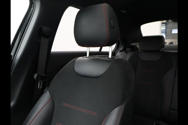 Mercedes-Benz A-Klasse 250e 218 PK SEDAN + PANORAMA | SFEERVERLICHTING | APPLE CARPLAY | MEMORY | STOELVERWARMING