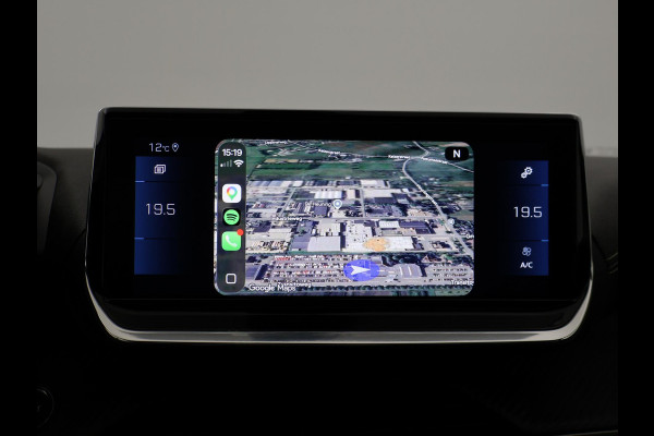 Peugeot 208 1.2 PT 130 PK AUT. GT-LINE + PANORAMA | SFEERVERL. | 3D COCKPIT | STOELVERW. | APPLE CARPLAY | CAMERA