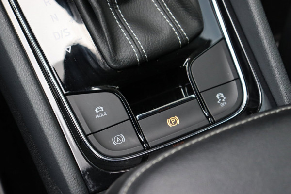 Škoda Kodiaq 1.5 TSI Sportline Business org.NL stoelverw el.klep trekhaak canton