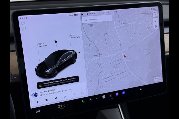 Tesla Model 3 SR+ 325PK LFP-Accu SOH 95% AutoPilot Leer Pano-Dak Adaptive Cruise Camera's Elektr.-Stuur+Stoelen+Spiegels+Geheugen+Easy-Entry+V Ecc Navi Led DAB Voorverwarmen interieur via App Keyless One-Pedal-Drive 1e Eigenaar Origineel Nederlandse Auto Fabrieksgarantie op Accu en motor tot 8-12-2028
