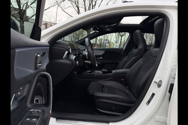 Mercedes-Benz A-Klasse 250 e HYBRID 2021 262PK AMG Limited VOL-LUXE PANO