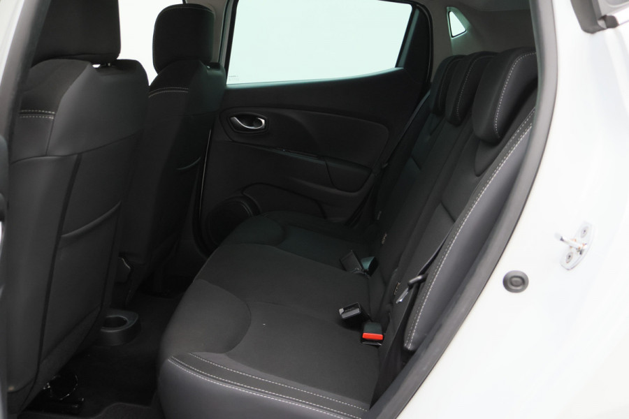 Renault Clio 0.9 TCe Limited Cruise, Apple Carplay, Keyless, PDC, 16"