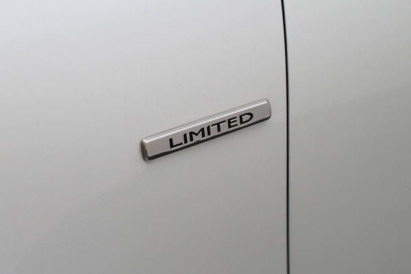 Renault Clio 0.9 TCe Limited Cruise, Apple Carplay, Keyless, PDC, 16"