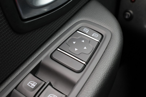 Renault Clio 0.9 TCe Limited Cruise, Apple Carplay, Keyless, PDC, 16"