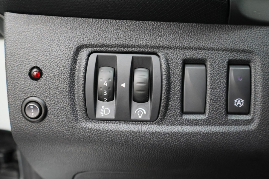 Renault Clio 0.9 TCe Limited Cruise, Apple Carplay, Keyless, PDC, 16"