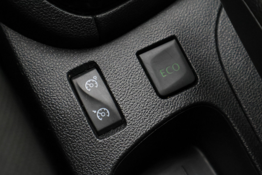 Renault Clio 0.9 TCe Limited Cruise, Apple Carplay, Keyless, PDC, 16"