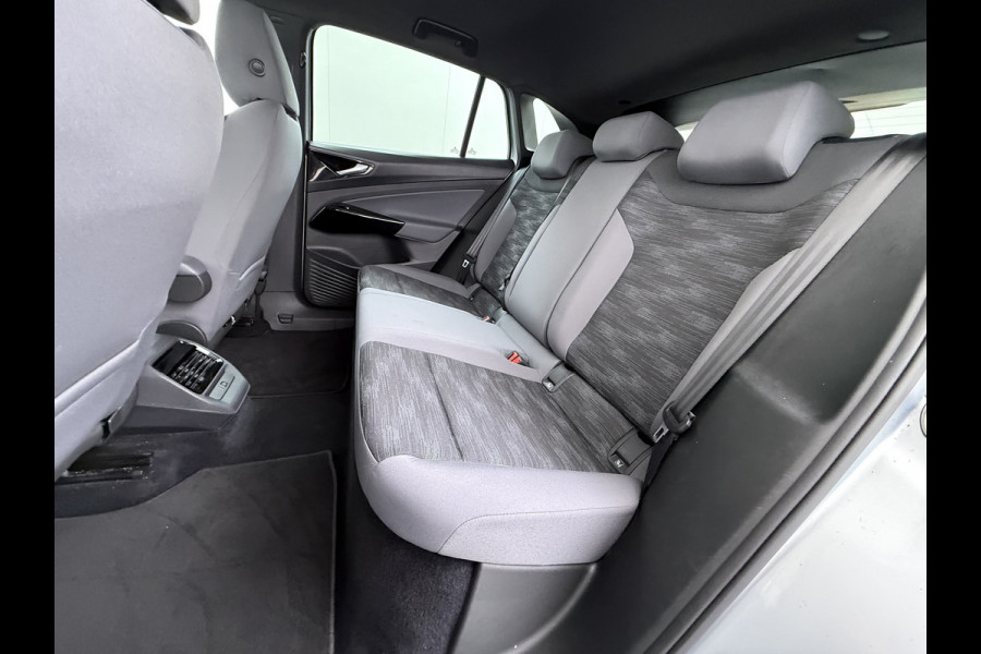 Volkswagen ID.4 82kWh SOH 95% Trekhaak Navi Ecc Adap.Cruise Apple Carplay Android Auto Pdc Pro Edition Led Lmv Isofix DAB Wifi Bluetooth Rijstrooksensor 1.000KG Trekgewicht 1e Eigenaar Origineel Nederlandse Auto