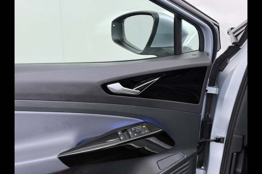 Volkswagen ID.4 82kWh SOH 95% Trekhaak Navi Ecc Adap.Cruise Apple Carplay Android Auto Pdc Pro Edition Led Lmv Isofix DAB Wifi Bluetooth Rijstrooksensor 1.000KG Trekgewicht 1e Eigenaar Origineel Nederlandse Auto