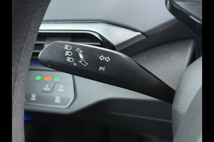 Volkswagen ID.4 82kWh SOH 95% Trekhaak Navi Ecc Adap.Cruise Apple Carplay Android Auto Pdc Pro Edition Led Lmv Isofix DAB Wifi Bluetooth Rijstrooksensor 1.000KG Trekgewicht 1e Eigenaar Origineel Nederlandse Auto